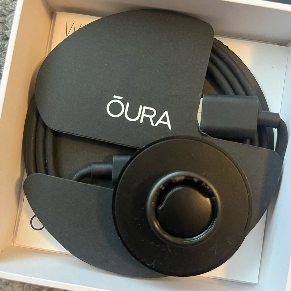 Oura ring